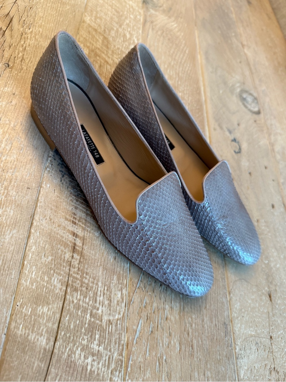 Lafayette 148 Siena Snakeskin Leather Loafer/Flat 38.5 US 8